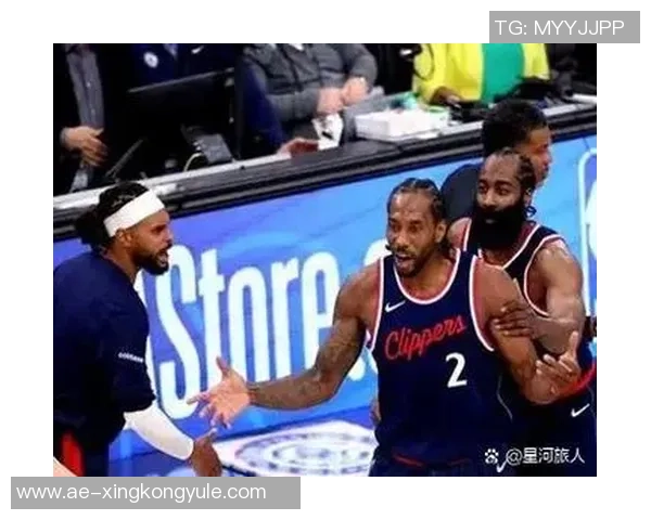 裁判报告揭示布克与詹姆斯接触细节影响比赛判罚的关键时刻 裁判报告揭示布克与詹姆斯接触细节影响比赛判罚的关键时刻