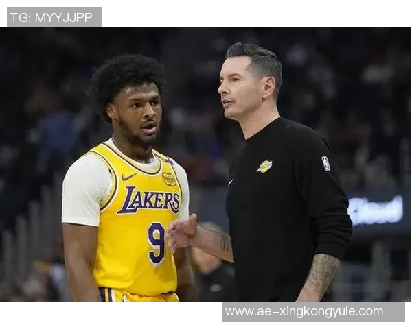 夸梅质疑布朗尼场上表现称心脏恢复但跑位意识存疑